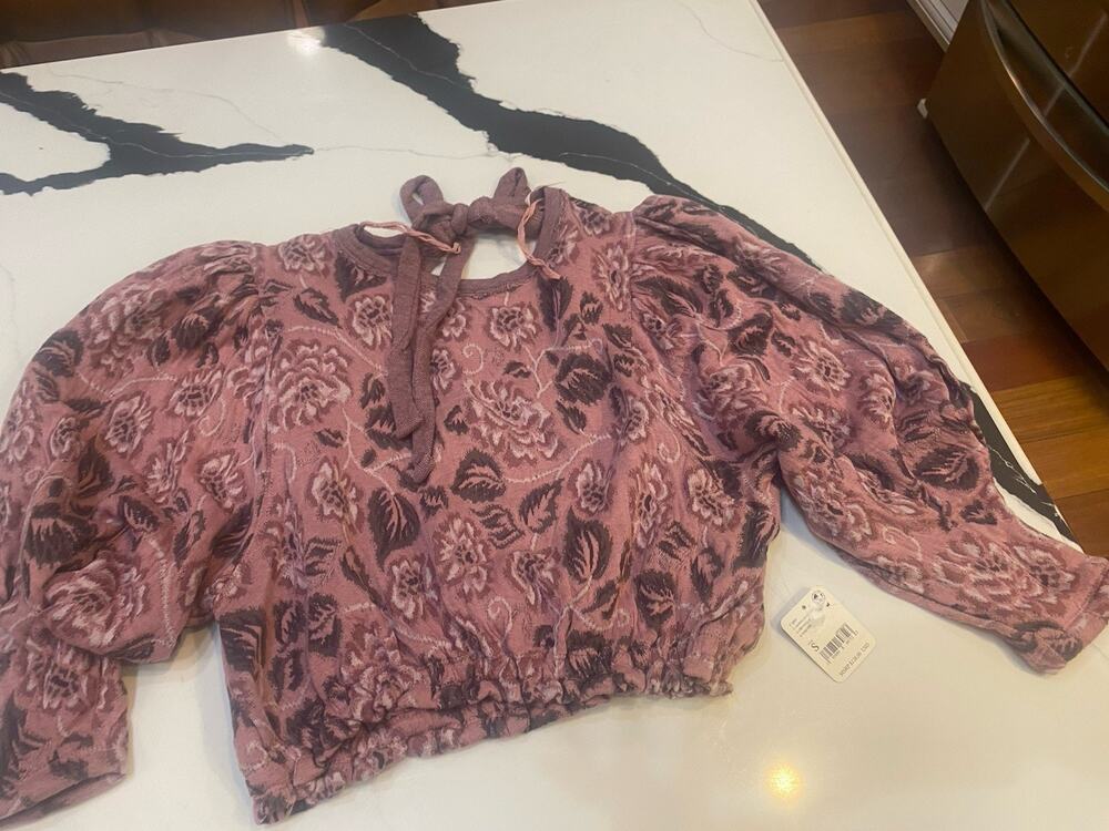 Free People Women's Cropped Top Size S NWT $128 - Picture 1 of 1